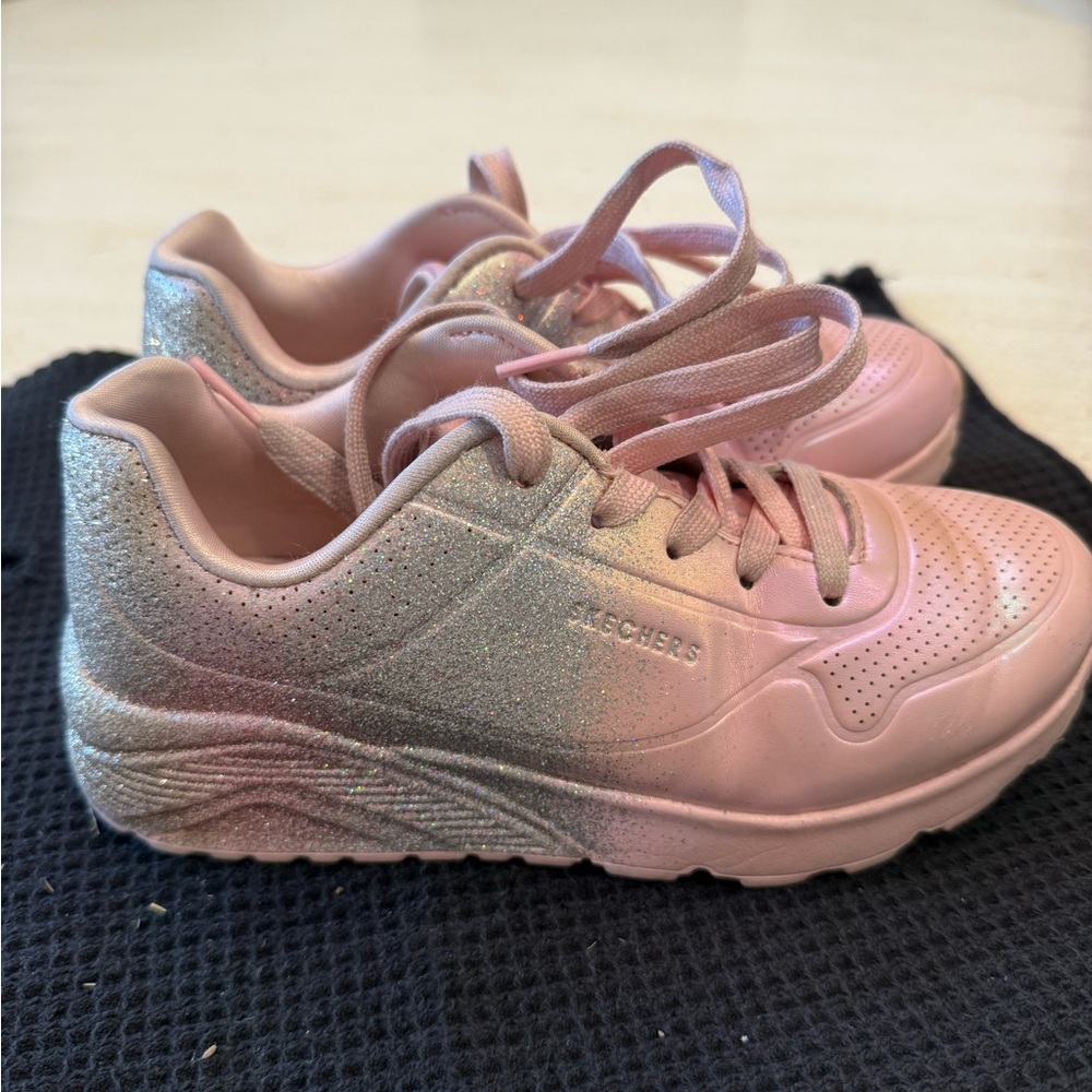 Girls Skechers Glittery Pink Sneakers